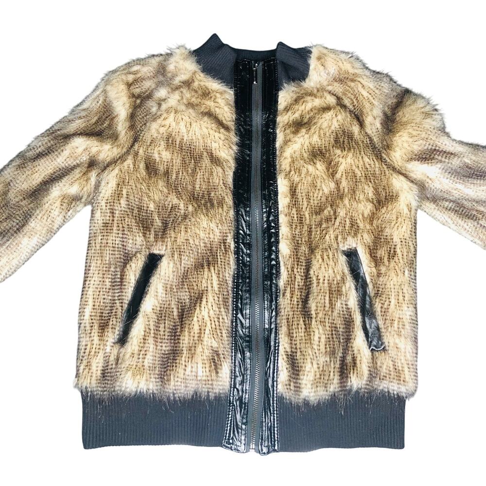 Vertigo Women's Tan Faux Fur Jacket SZ Medium